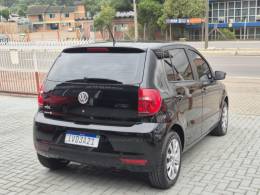 VOLKSWAGEN - FOX - 2013/2014 - Preta - R$ 33.000,00