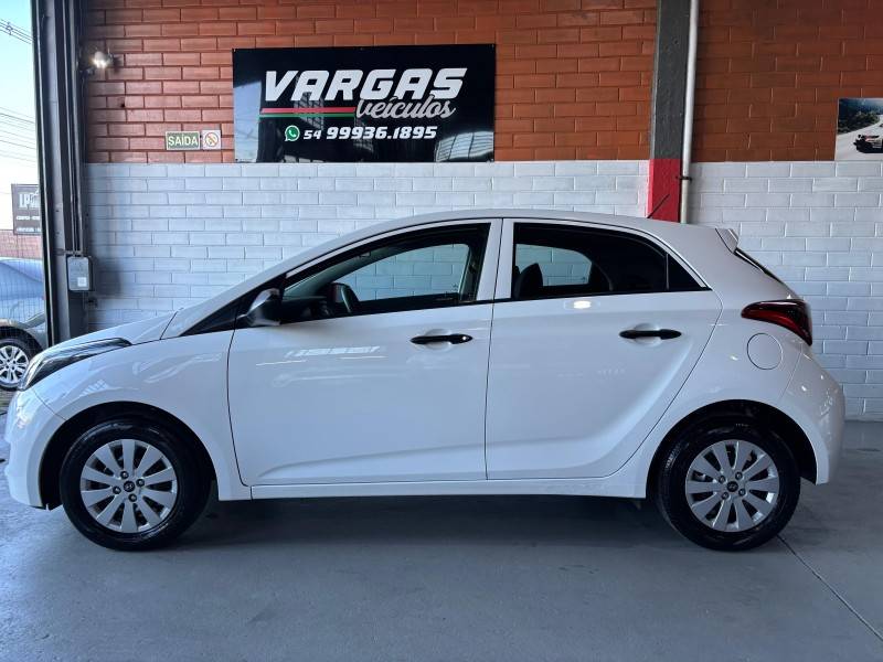 HYUNDAI - HB20 - 2018/2019 - Branca - R$ 56.000,00