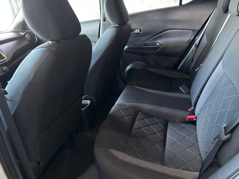 NISSAN - KICKS - 2018/2018 - Branca - R$ 83.000,00