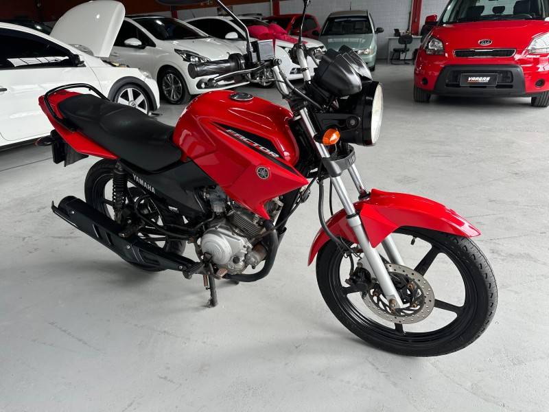 YAMAHA - FACTOR YBR - 2013/2014 - Vermelha - R$ 8.900,00