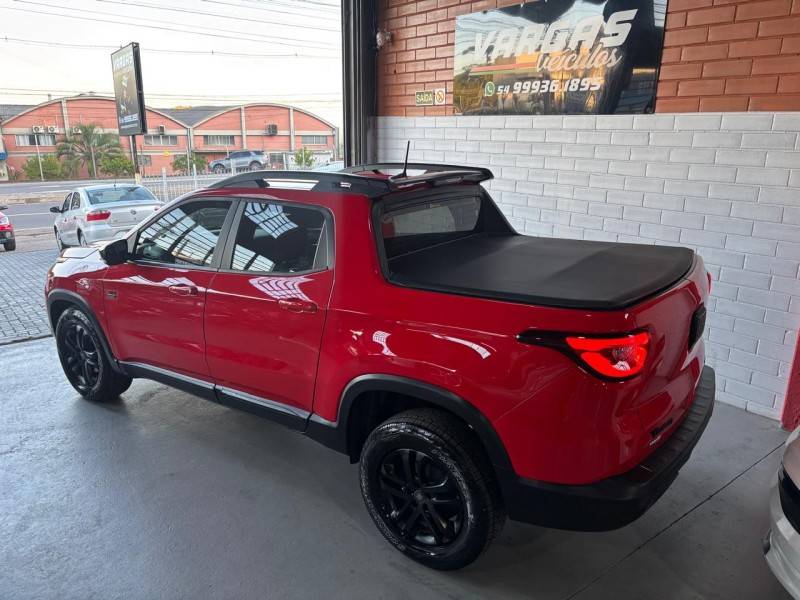 FIAT - TORO - 2019/2019 - Vermelha - R$ 107.000,00