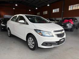 CHEVROLET - PRISMA - 2014/2015 - Branca - R$ 50.000,00