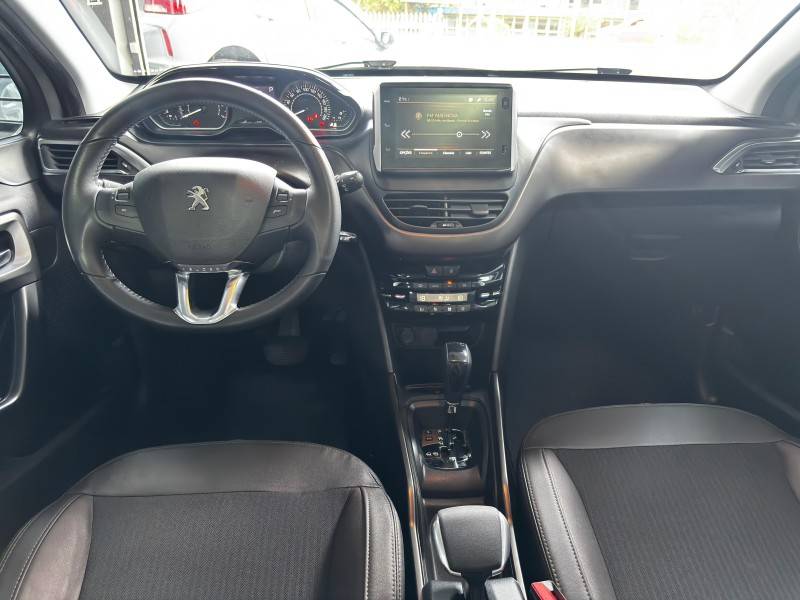 PEUGEOT - 2008 - 2019/2020 - Prata - R$ 78.000,00