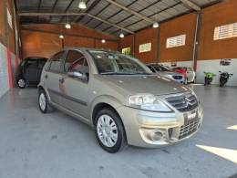 CITROËN - C3 - 2010/2011 - Verde - R$ 28.000,00