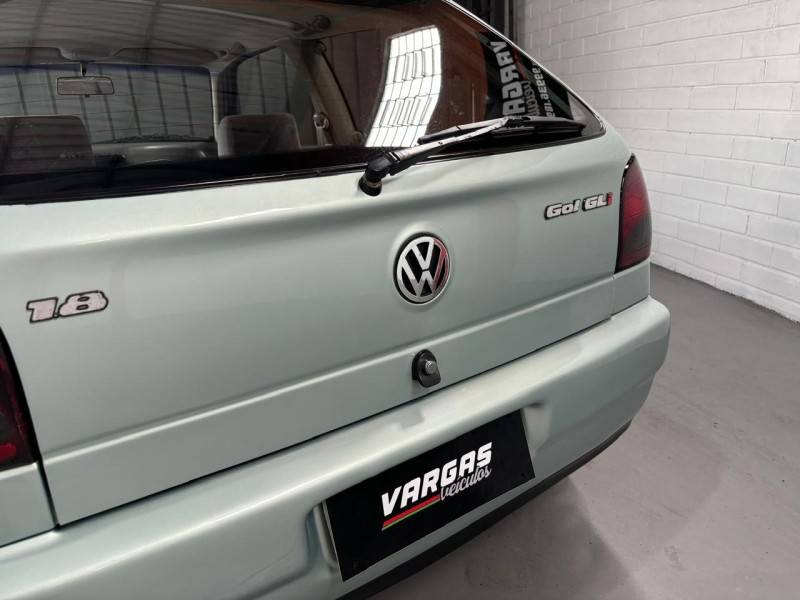 VOLKSWAGEN - GOL - 1995/1995 - Verde - R$ 30.000,00