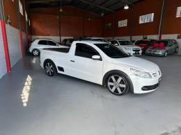 VOLKSWAGEN - SAVEIRO - 2011/2011 - Branca - R$ 43.900,00