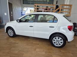 VOLKSWAGEN - GOL - 2013/2014 - Branca - R$ 40.000,00