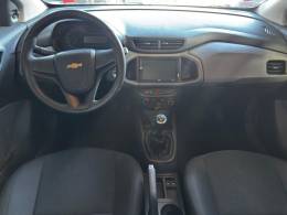 CHEVROLET - ONIX - 2016/2017 - Branca - R$ 46.000,00