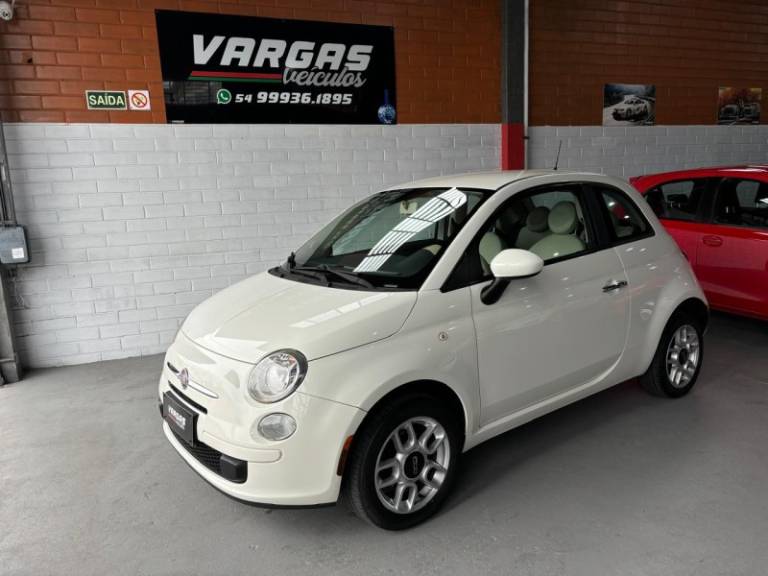 FIAT - 500 - 2012/2012 - Branca - R$ 45.000,00