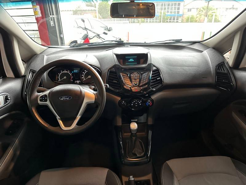 FORD - ECOSPORT - 2013/2014 - Branca - R$ 59.000,00