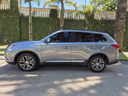 MITSUBISHI - OUTLANDER - 2016/2016 - Cinza - R$ 128.000,00