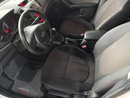 KIA MOTORS - CERATO - 2010/2011 - Branca - R$ 44.000,00