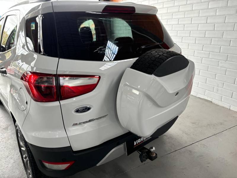 FORD - ECOSPORT - 2015/2016 - Branca - R$ 61.000,00