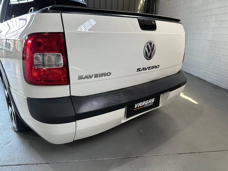 VOLKSWAGEN - SAVEIRO - 2011/2011 - Branca - R$ 43.900,00