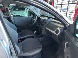 CHEVROLET - MONTANA - 2017/2018 - Prata - R$ 53.000,00