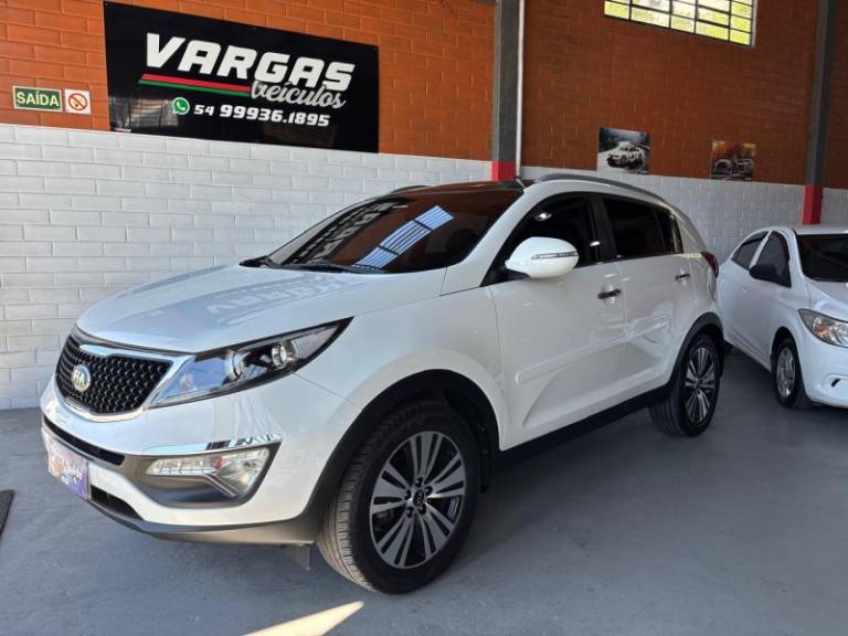 KIA MOTORS - SPORTAGE - 2014/2015 - Branca - R$ 86.000,00
