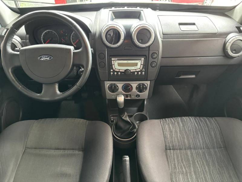 FORD - ECOSPORT - 2008/2009 - Prata - R$ 39.900,00