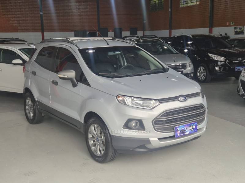FORD - ECOSPORT - 2012/2013 - Prata - R$ 57.000,00