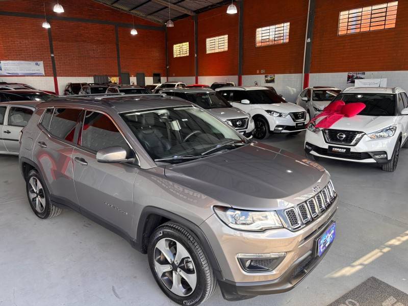 JEEP - COMPASS - 2018/2018 - Cinza - R$ 85.000,00