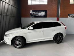 VOLVO - XC60 - 2013/2014 - Branca - R$ 76.900,00