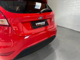 FORD - FIESTA - 2017/2017 - Vermelha - R$ 53.900,00