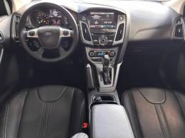 FORD - FOCUS - 2014/2015 - Cinza - R$ 57.000,00