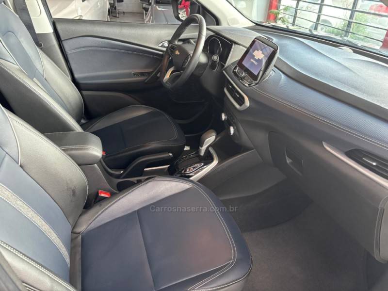 CHEVROLET - TRACKER - 2024/2025 - Preta - R$ 137.000,00