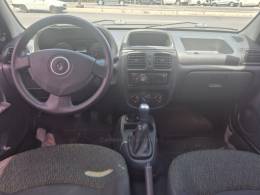 RENAULT - CLIO - 2013/2014 - Bege - R$ 25.500,00