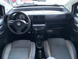 VOLKSWAGEN - CROSSFOX - 2008/2009 - Preta - R$ 37.000,00