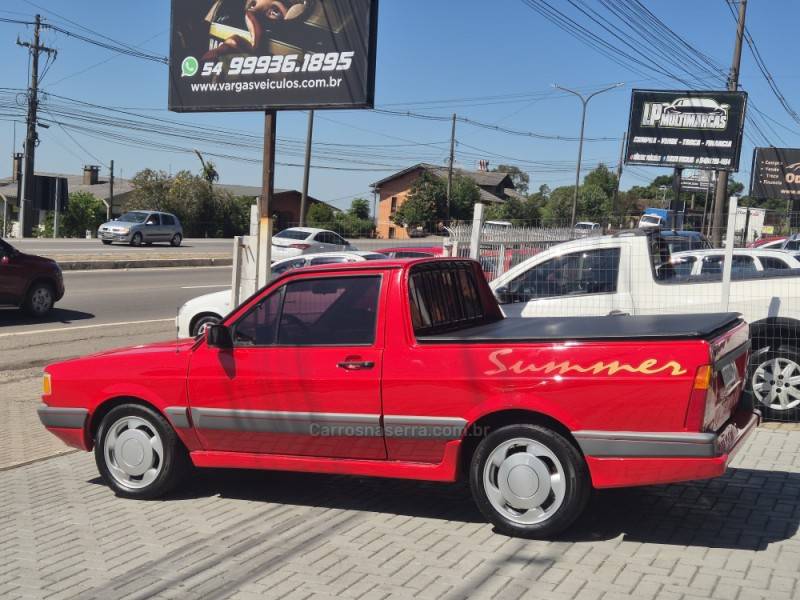 VOLKSWAGEN - SAVEIRO - 1993/1994 - Vermelha - R$ 33.000,00