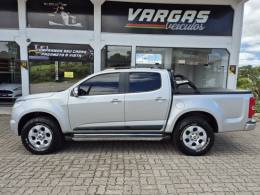 CHEVROLET - S10 - 2014/2014 - Prata - R$ 96.000,00