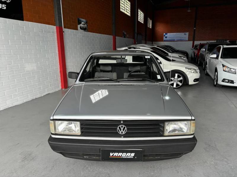 VOLKSWAGEN - VOYAGE - 1989/1989 - Prata - R$ 35.900,00