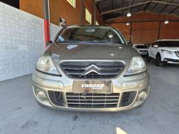 CITROËN - C3 - 2010/2011 - Verde - R$ 28.000,00
