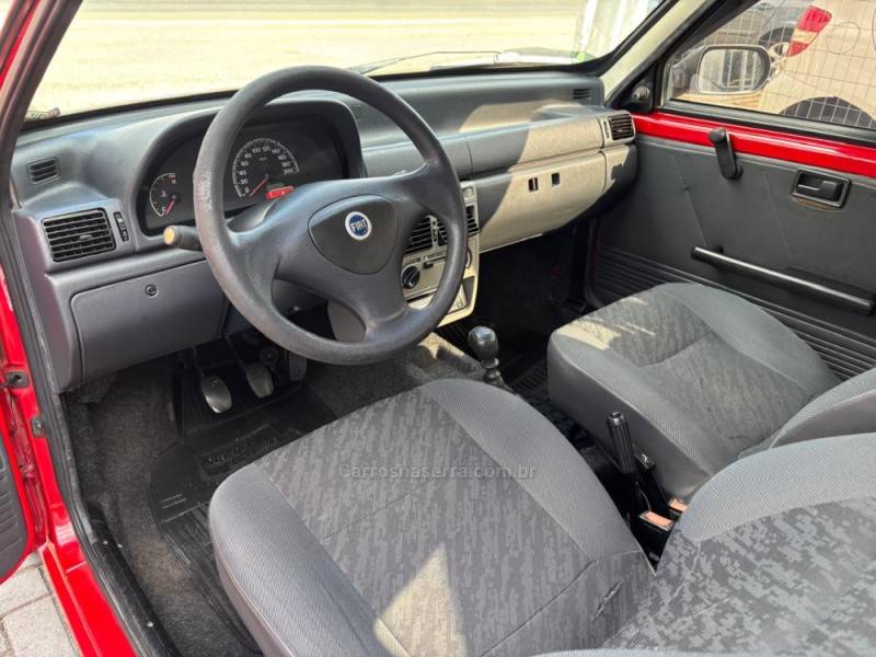 FIAT - UNO - 2007/2007 - Vermelha - R$ 18.000,00