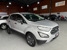 FORD - ECOSPORT - 2017/2018 - Prata - R$ 75.000,00