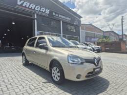 RENAULT - CLIO - 2013/2014 - Bege - R$ 25.500,00