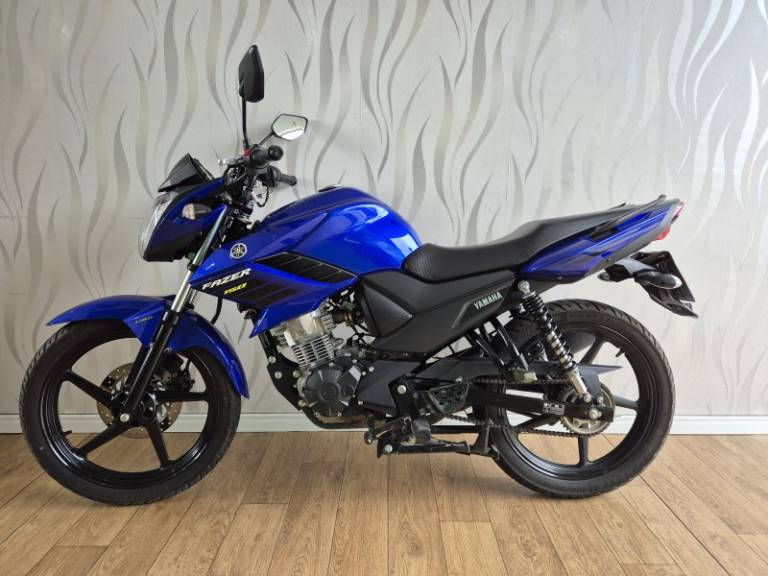 YAMAHA - FAZER - 2022/2023 - Azul - R$ 16.500,00