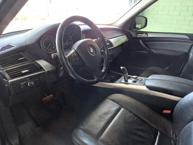 BMW - X5 - 2010/2010 - Prata - R$ 75.900,00