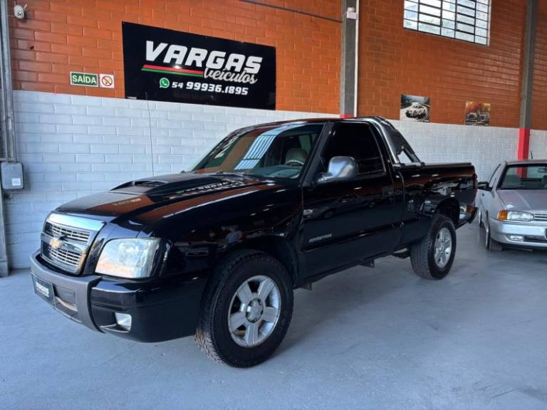 CHEVROLET - S10 - 2009/2010 - Preta - R$ 59.000,00