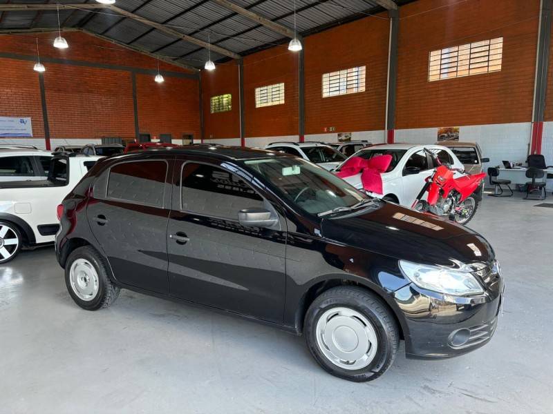 VOLKSWAGEN - GOL - 2011/2011 - Preta - R$ 26.900,00