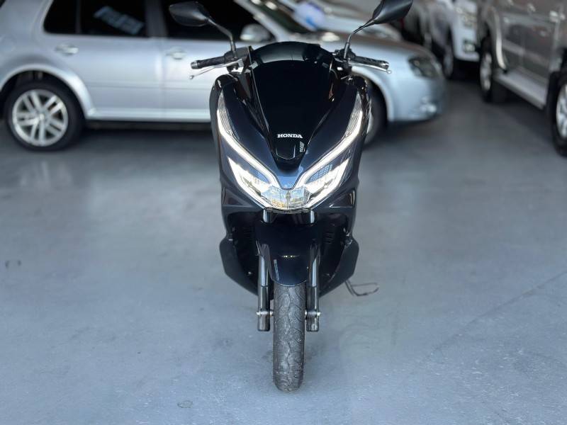 HONDA - PCX - 2019/2020 - Cinza - R$ 19.000,00