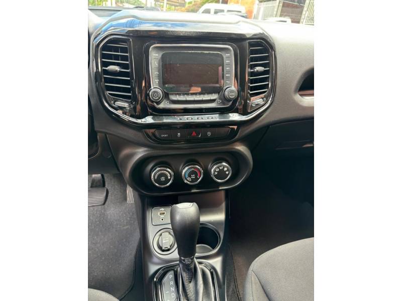 FIAT - TORO - 2018/2018 - Vermelha - R$ 89.900,00