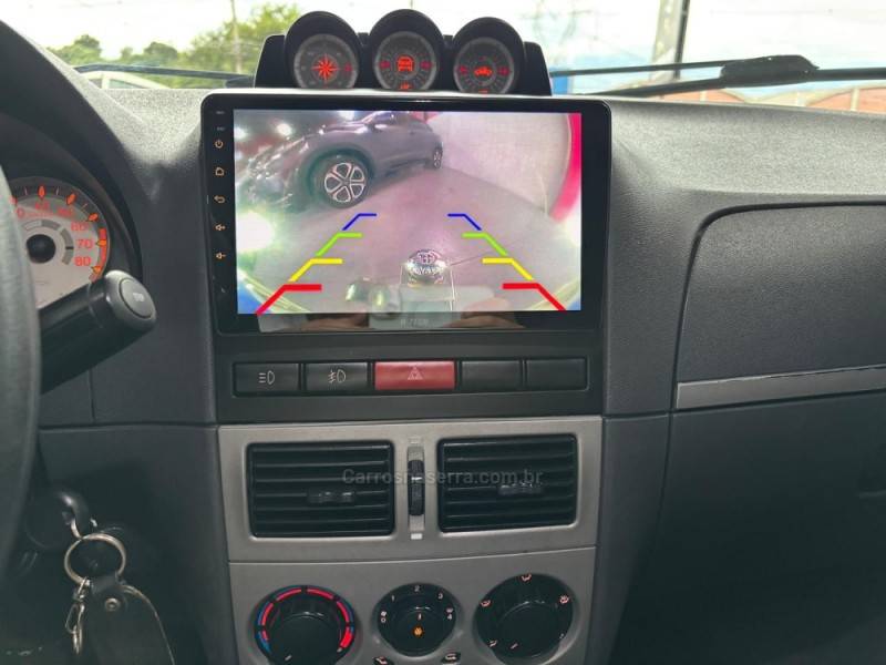 FIAT - STRADA - 2010/2011 - Vermelha - R$ 58.000,00