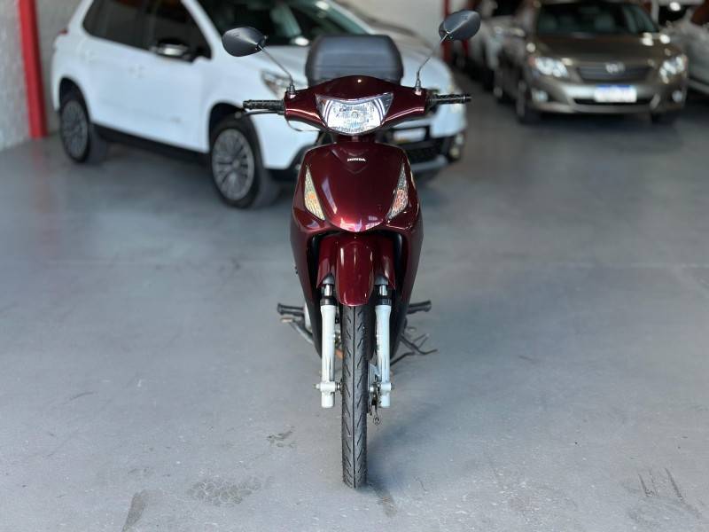 HONDA - BIZ 125 - 2008/2009 - Vermelha - R$ 8.900,00