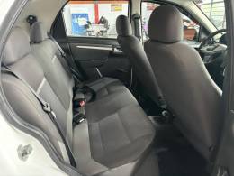 CHEVROLET - CELTA - 2013/2014 - Branca - R$ 33.000,00