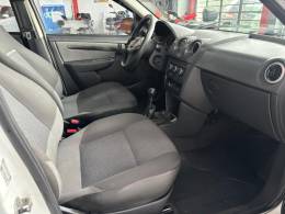 CHEVROLET - CELTA - 2013/2014 - Branca - R$ 33.000,00
